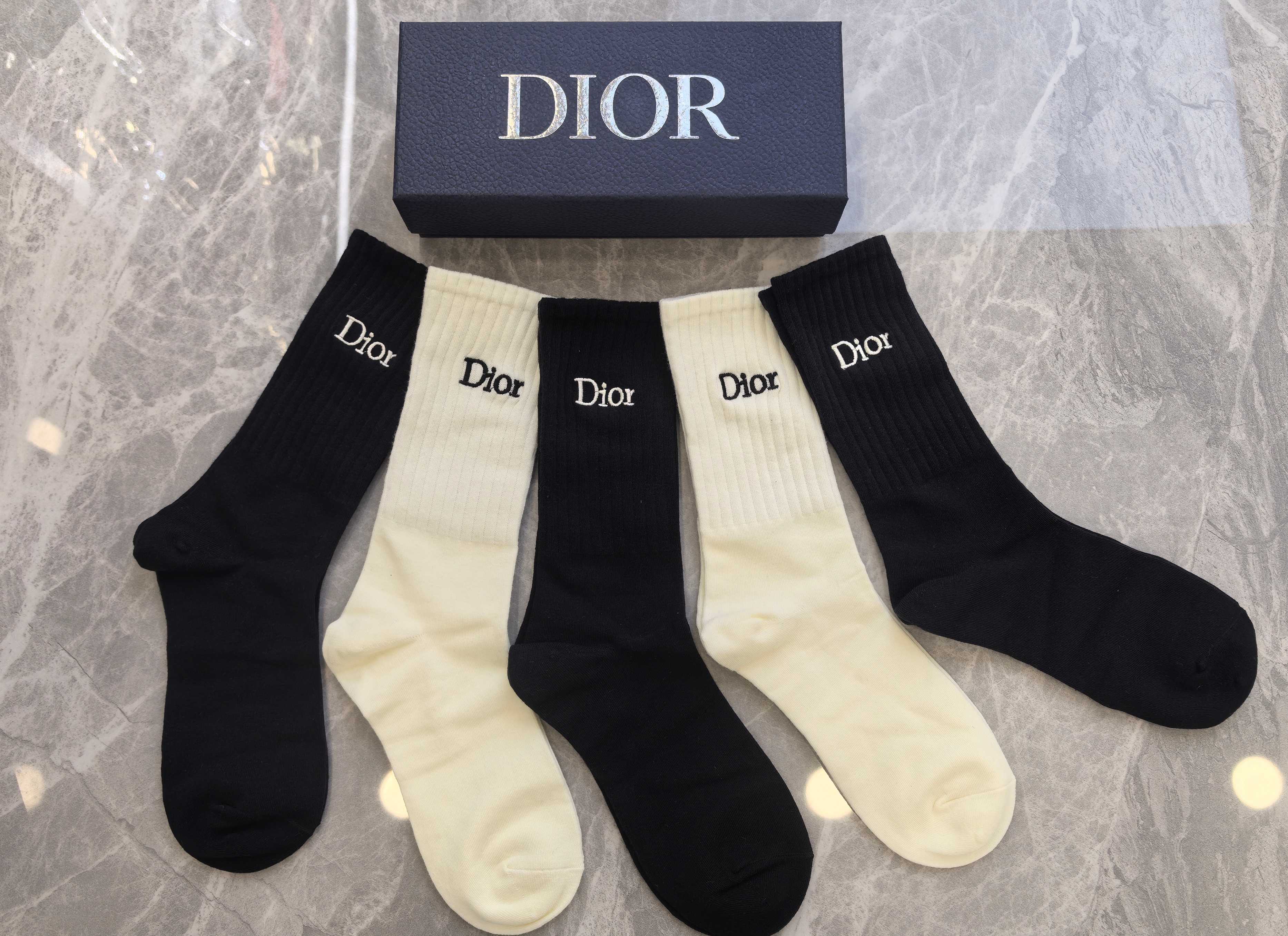 139bd7e5a13c02d2fe5bd18f749d79fd_1758128532_1234.jpg