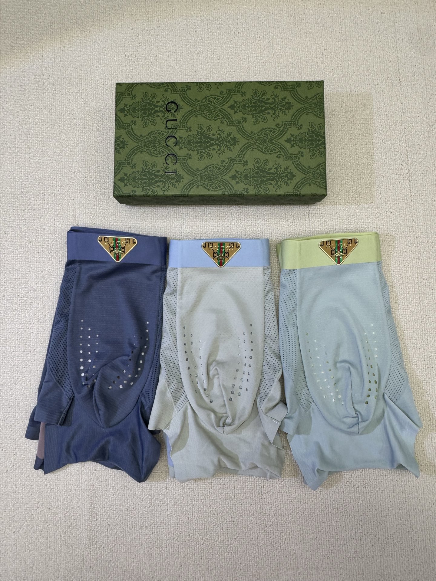 GUCCI