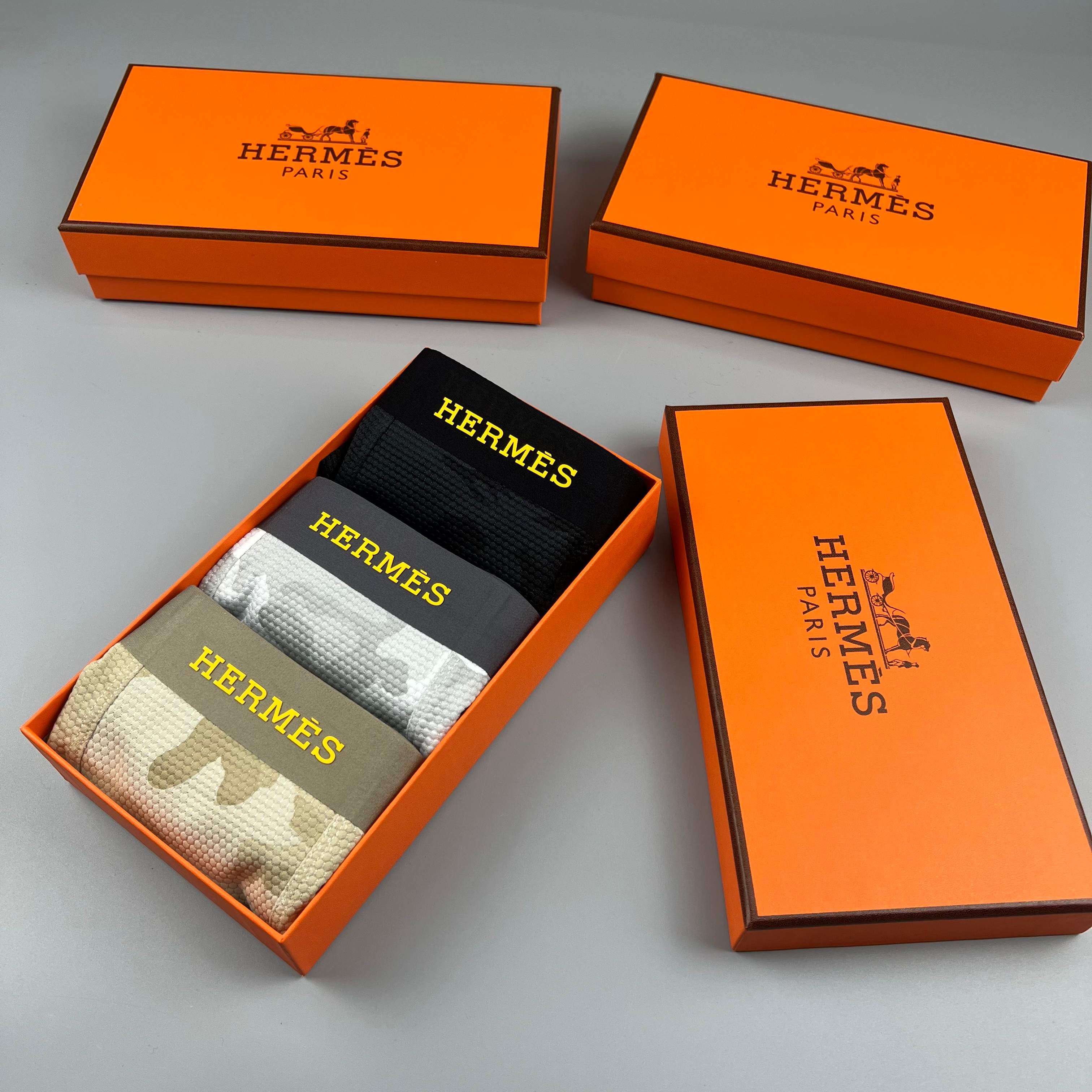 HERMES