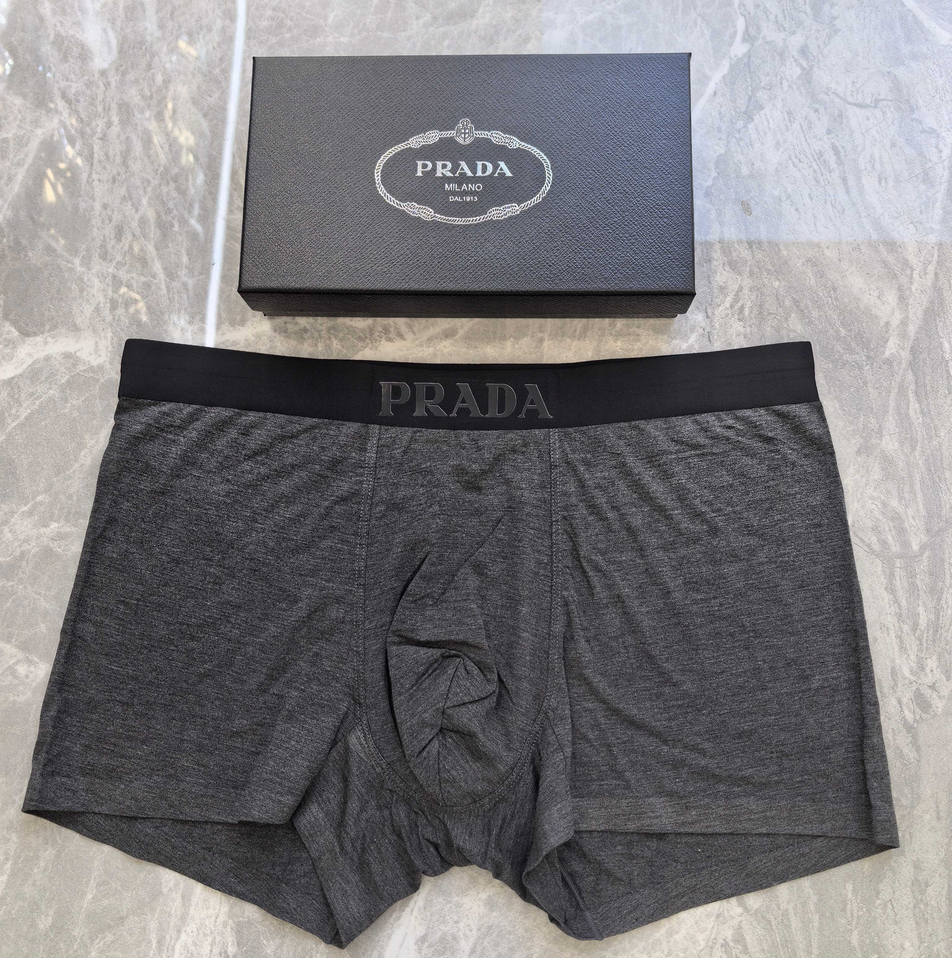 PRADA