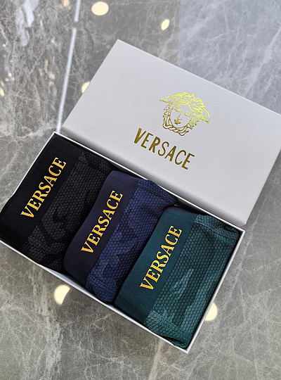VERSACE