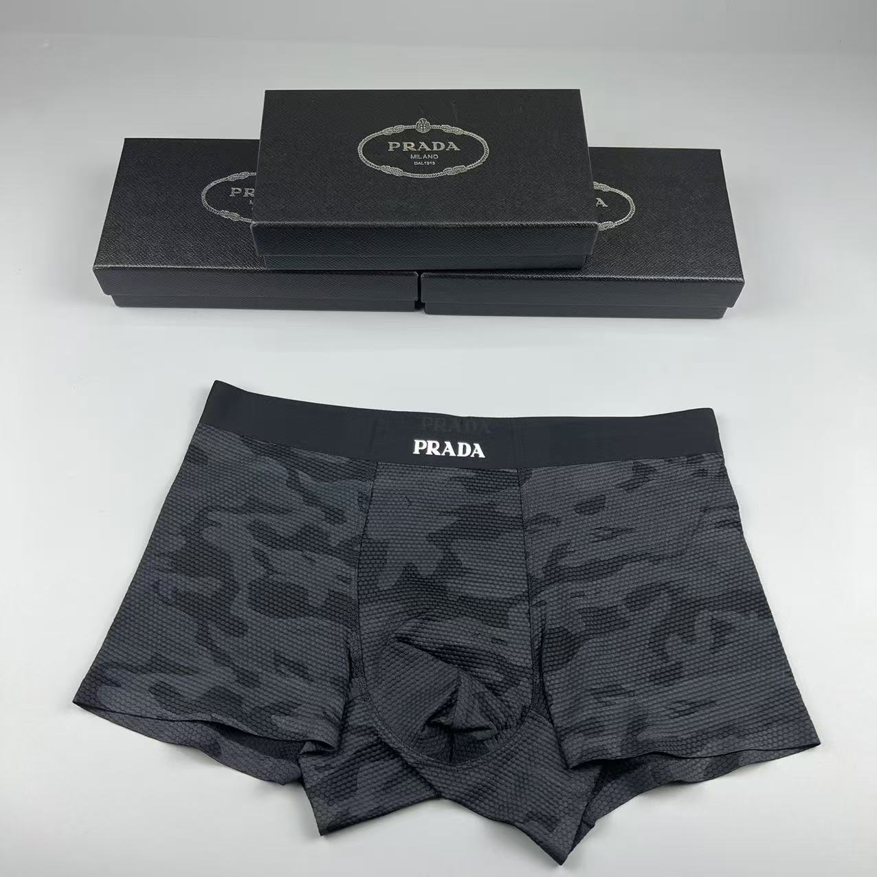 PRADA
