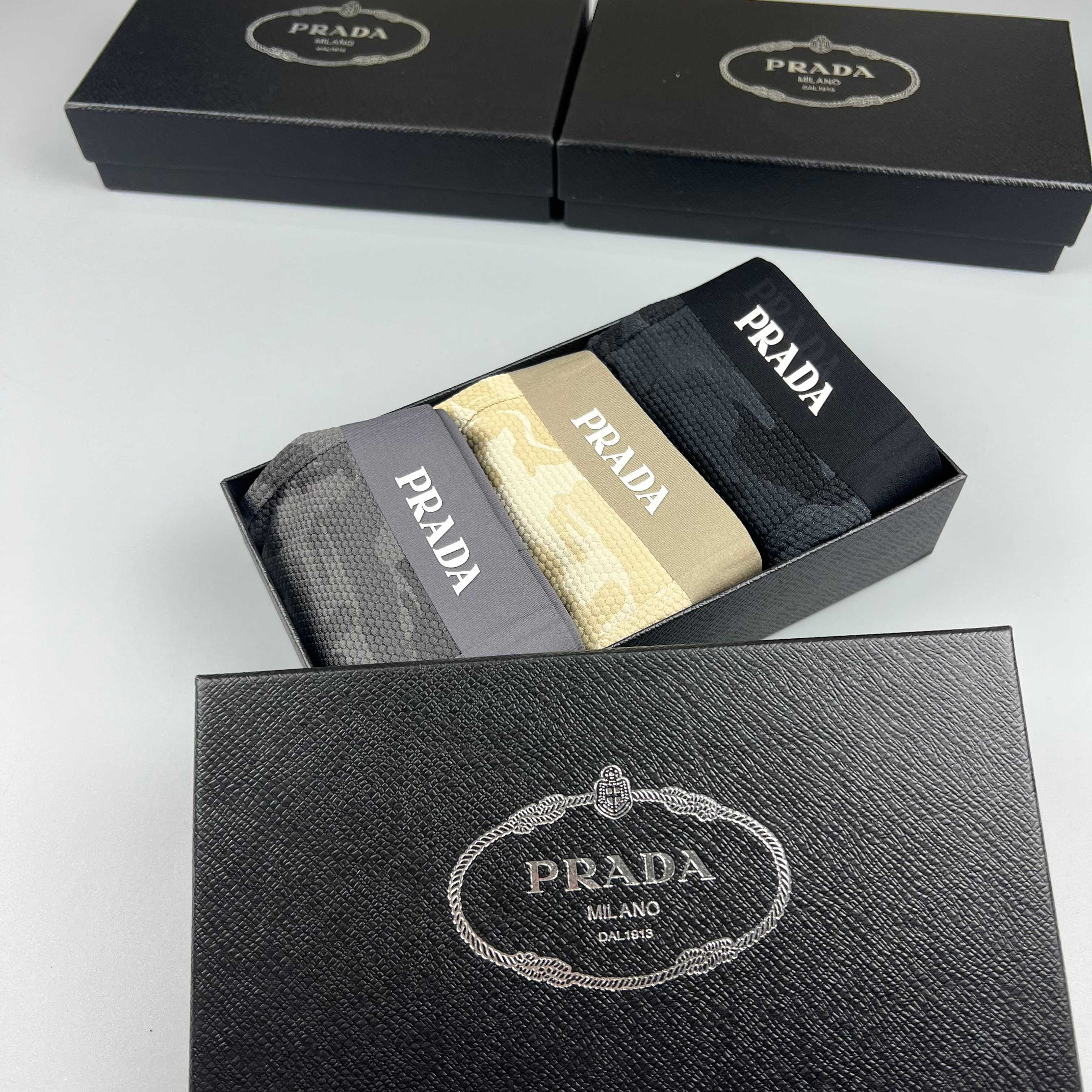 PRADA