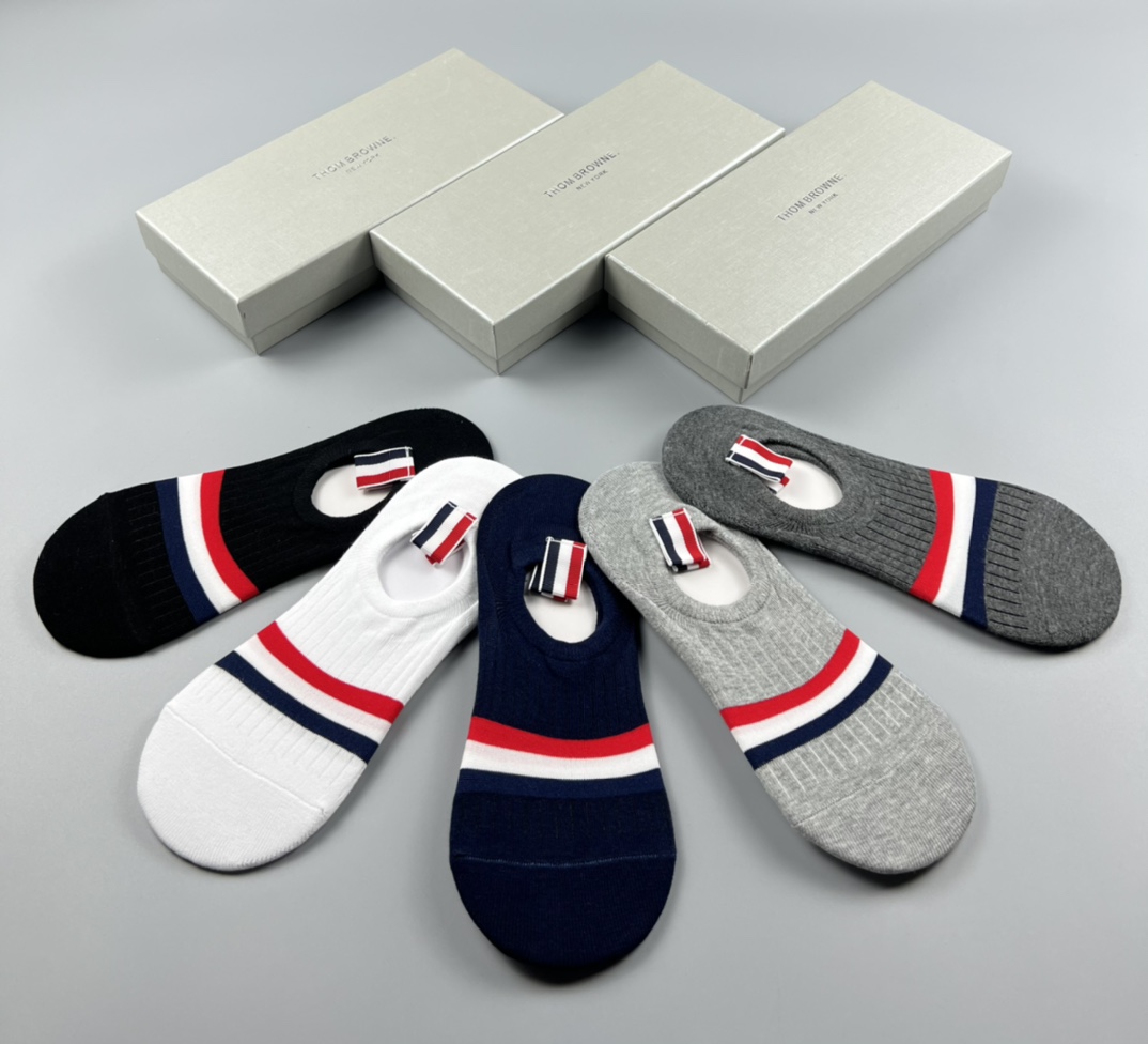 THOM BROWNE