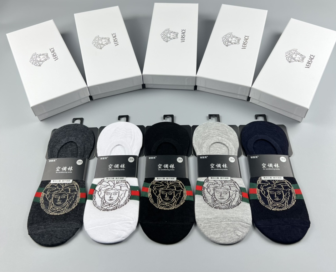VERSACE