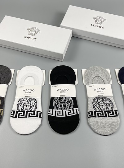 VERSACE