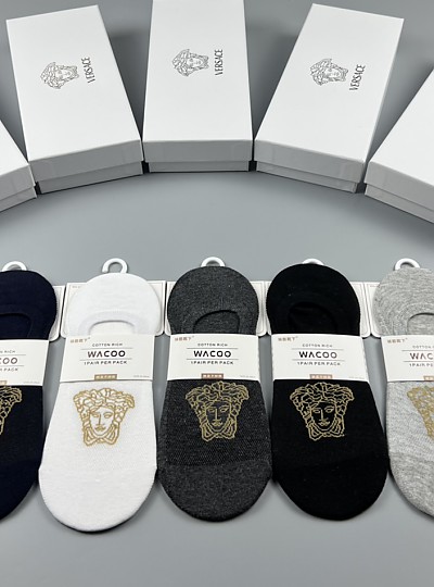 VERSACE
