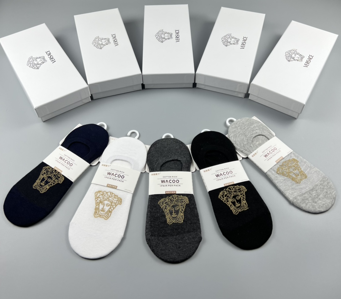 VERSACE