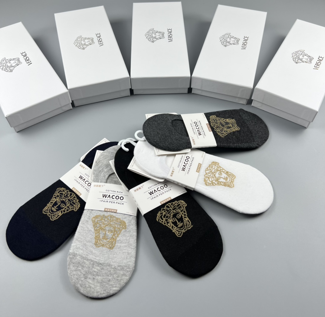 VERSACE