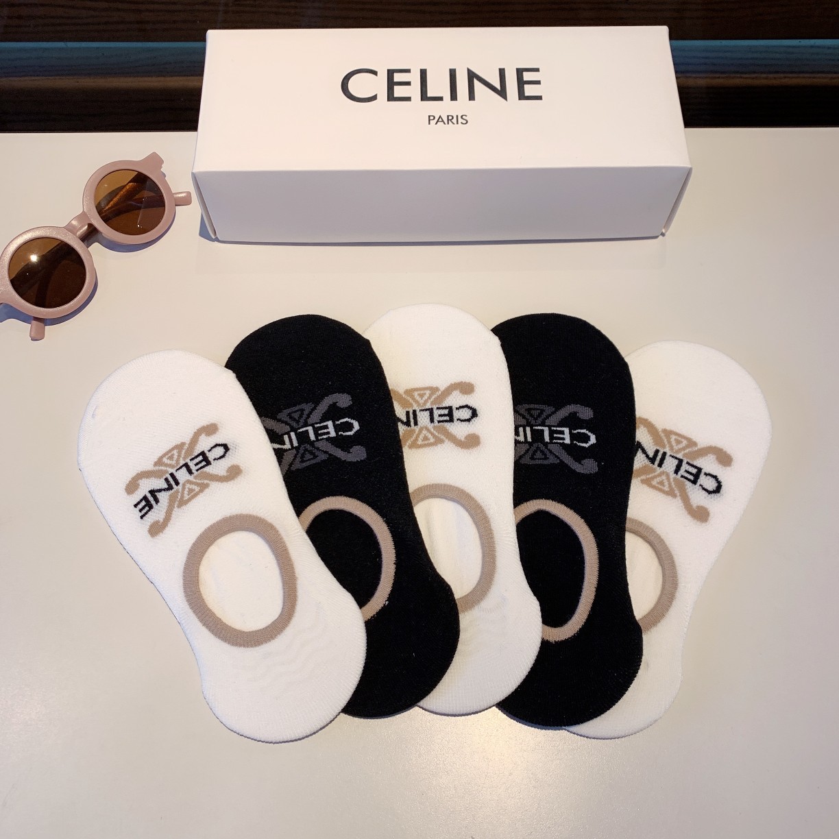 CELINE
