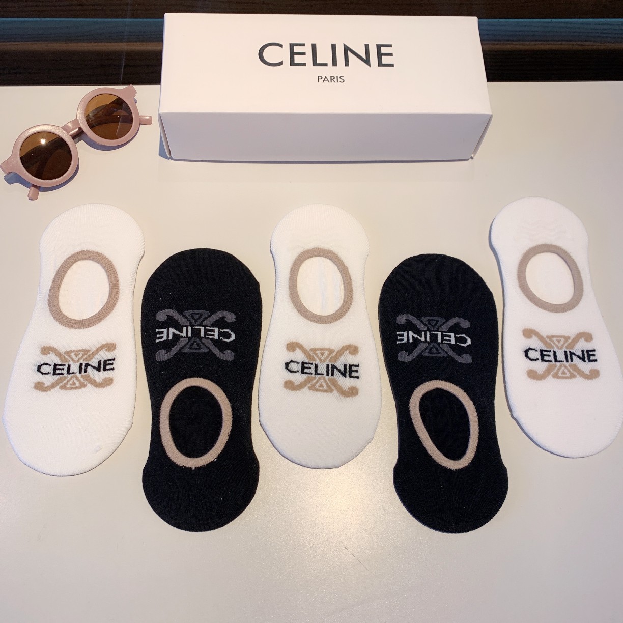 CELINE