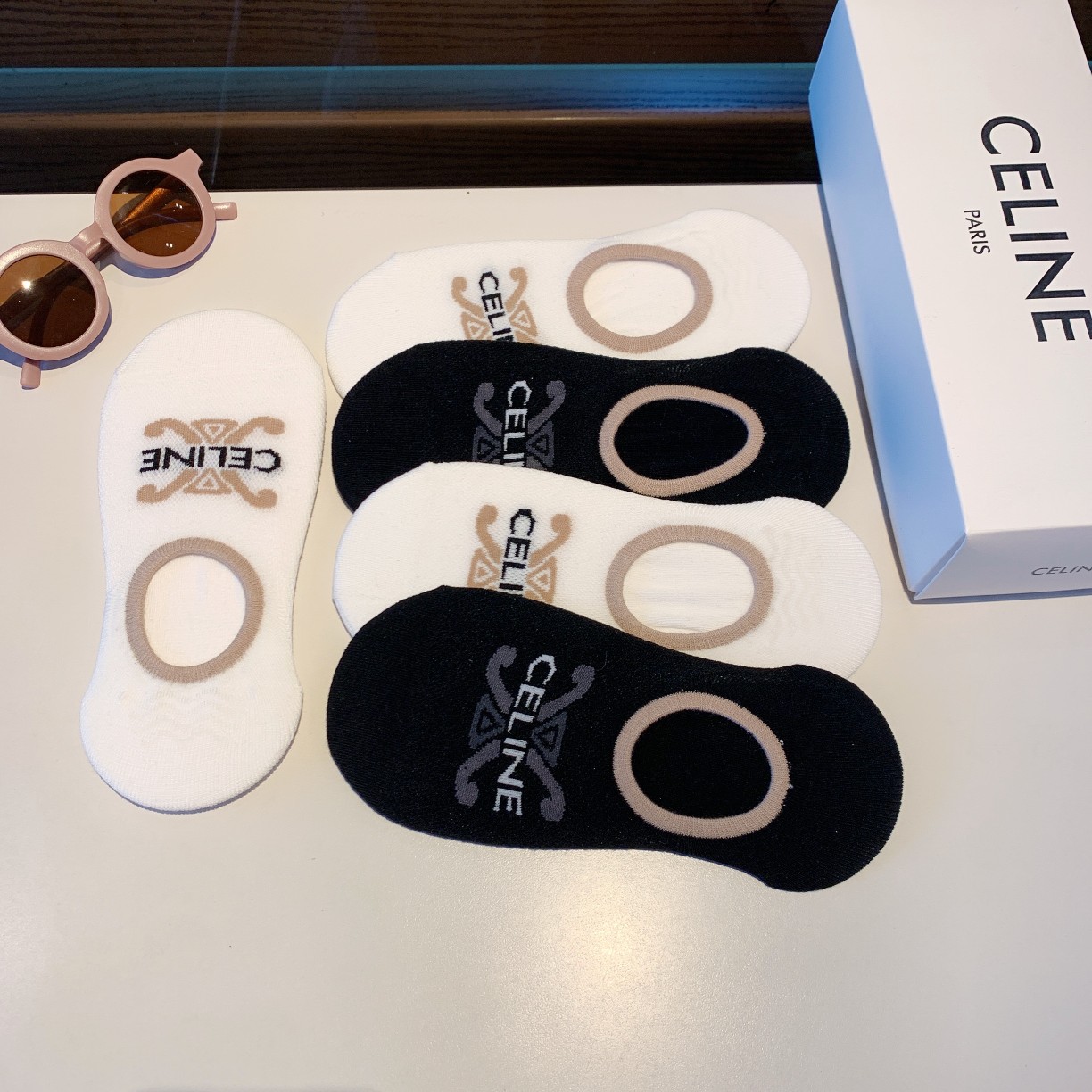 CELINE