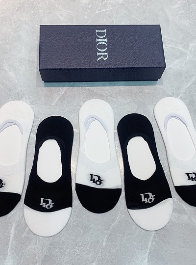 DIOR