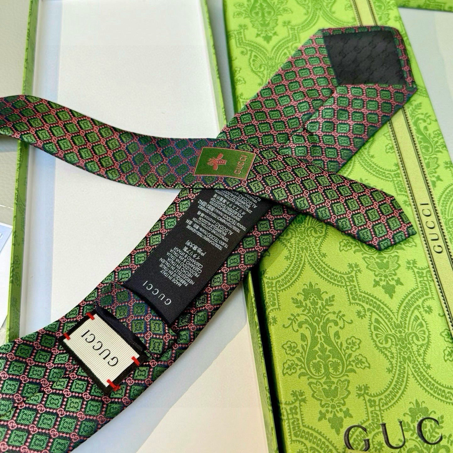 GUCCI