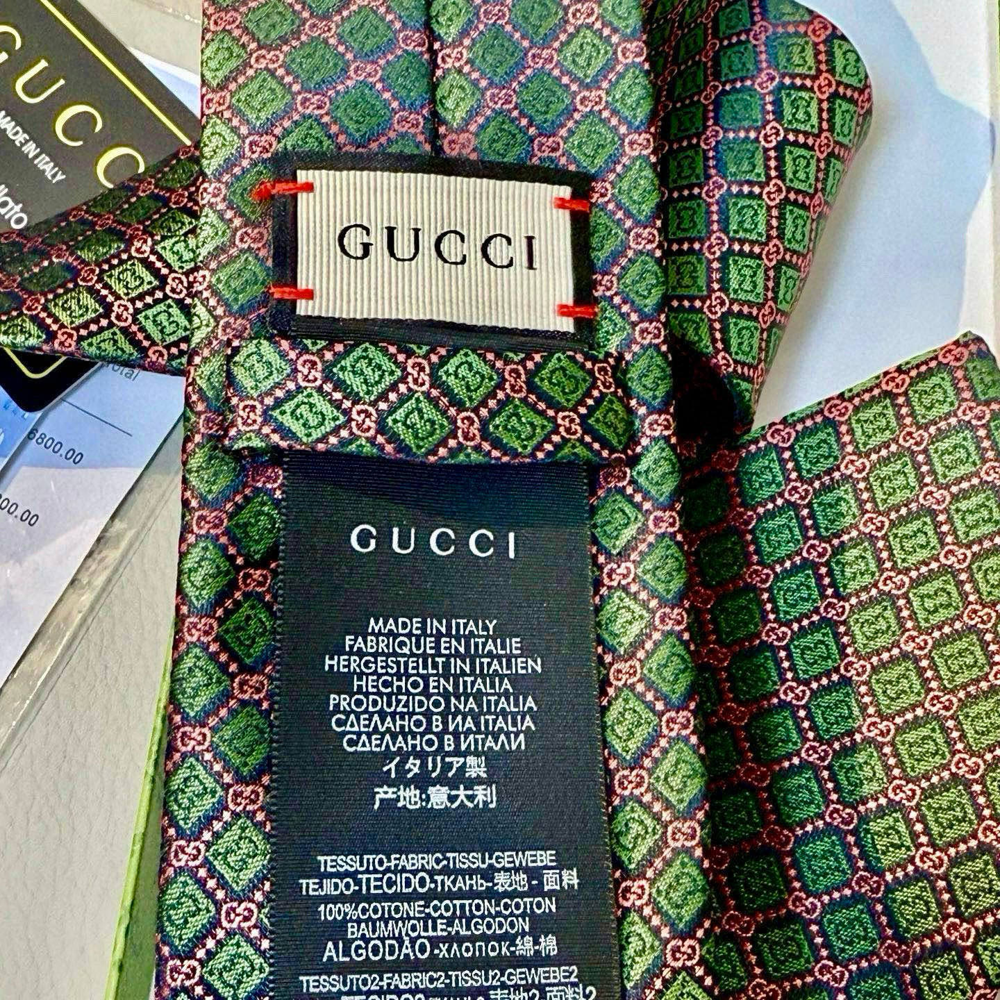 GUCCI