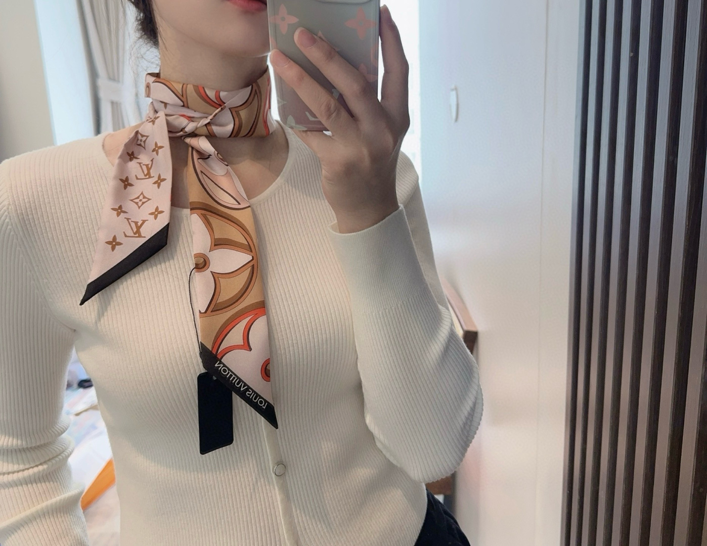 LOUIS VUITTON