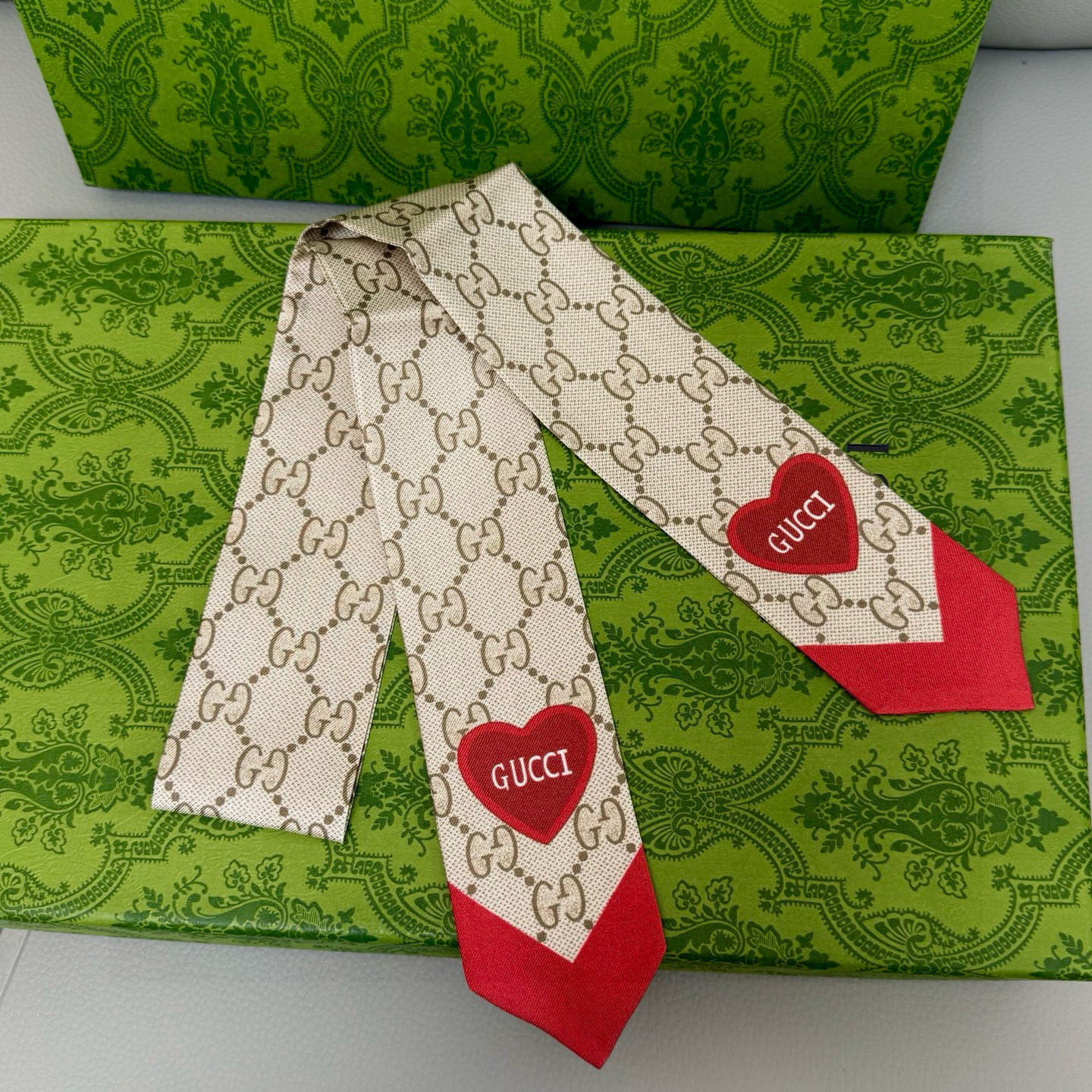 GUCCI