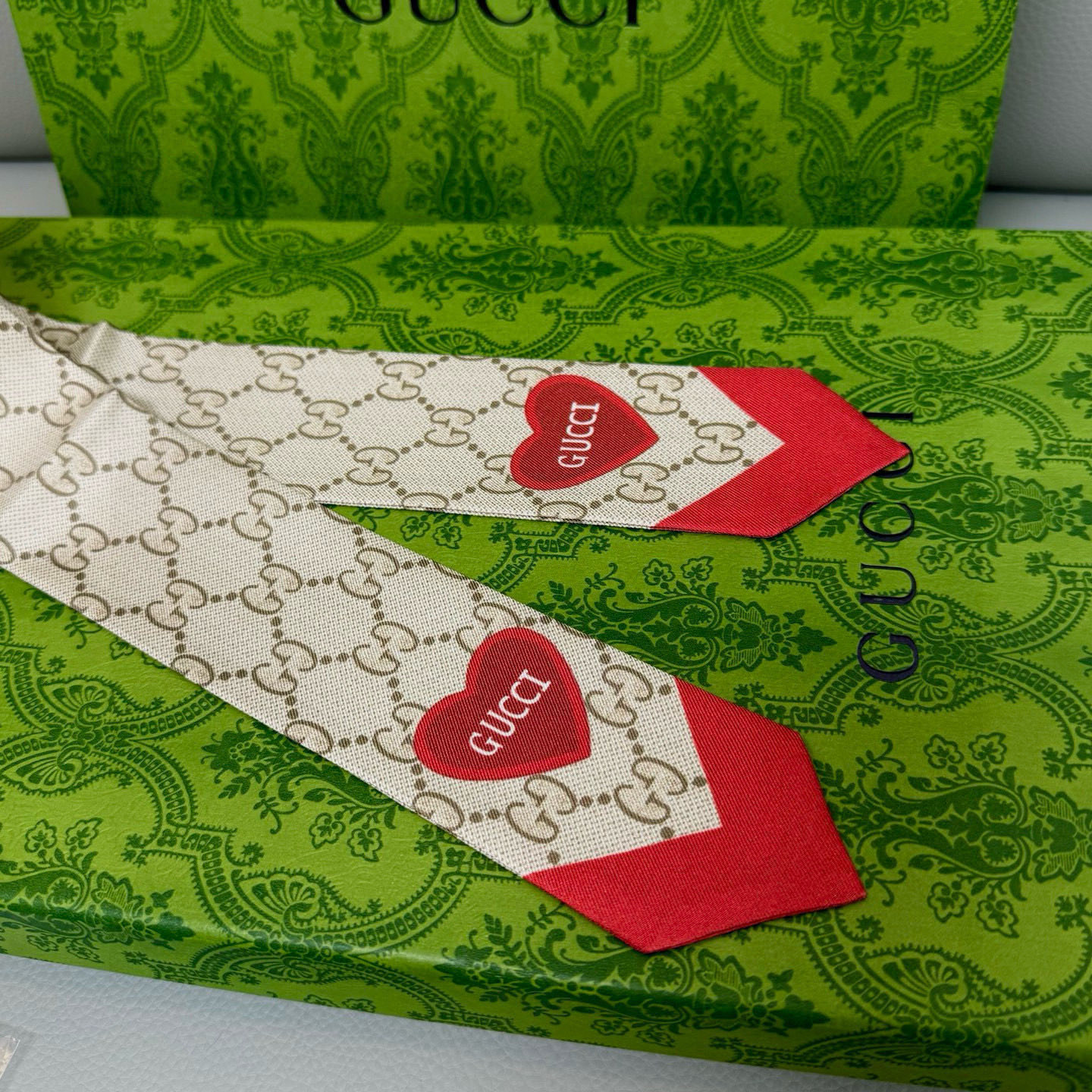 GUCCI