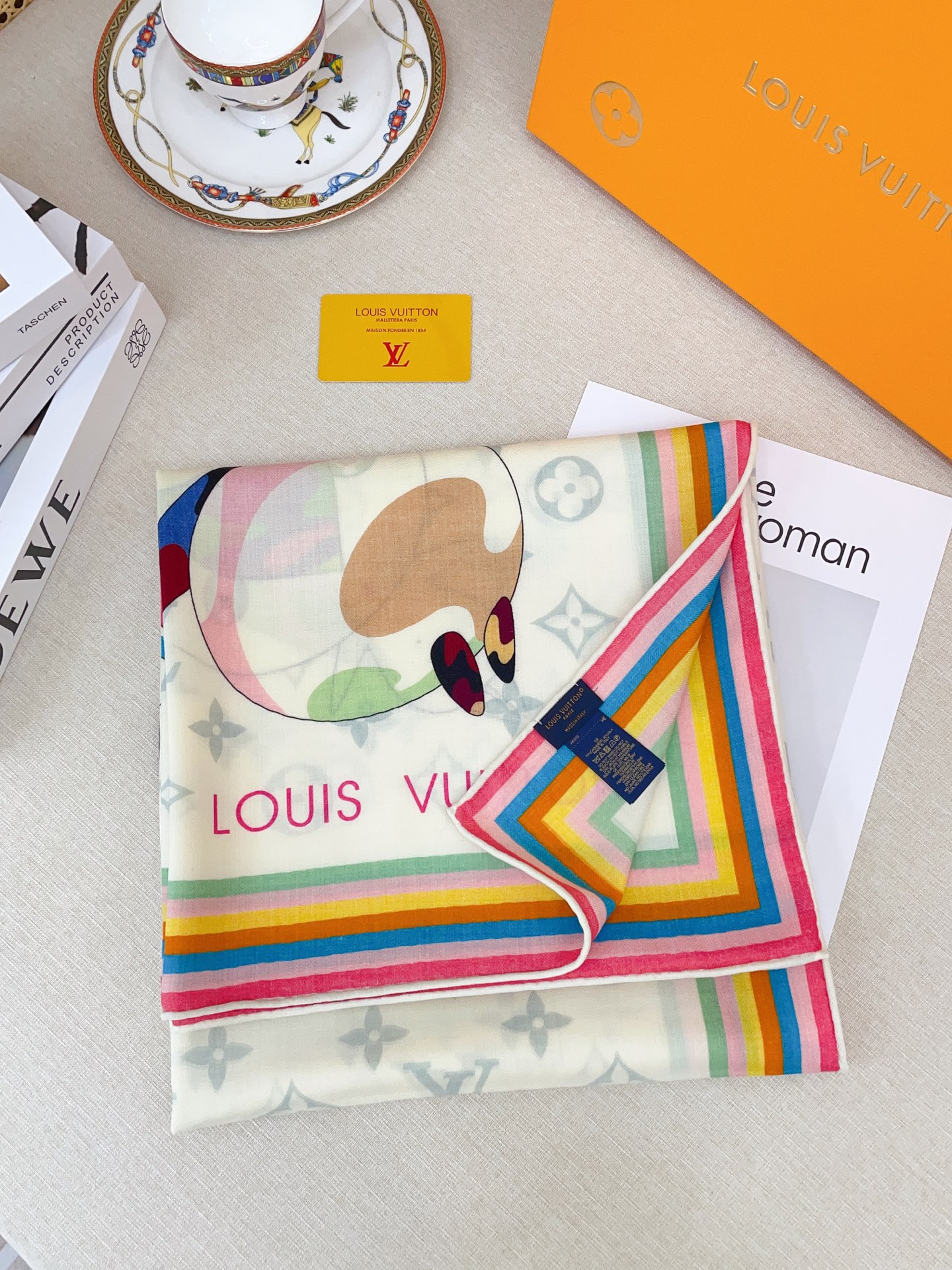 LOUIS VUITTON