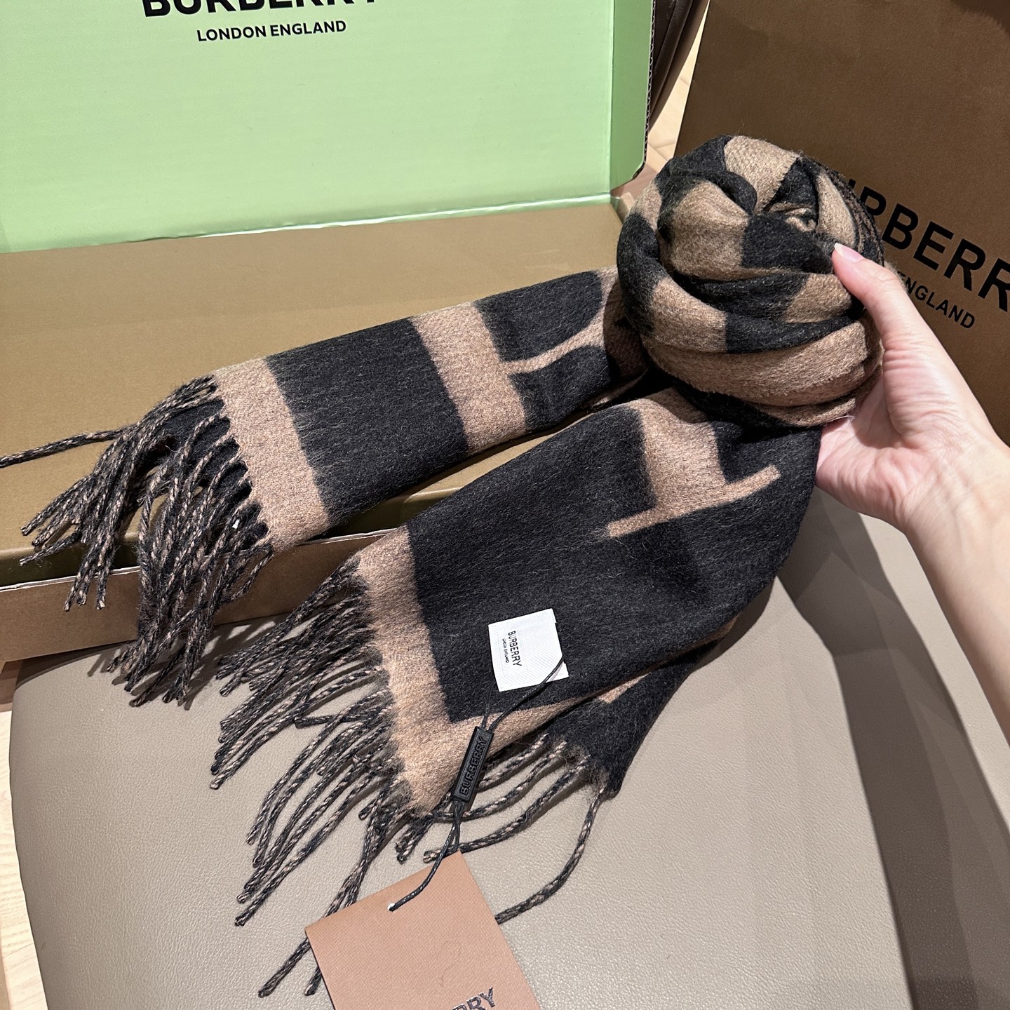 BURBERRY