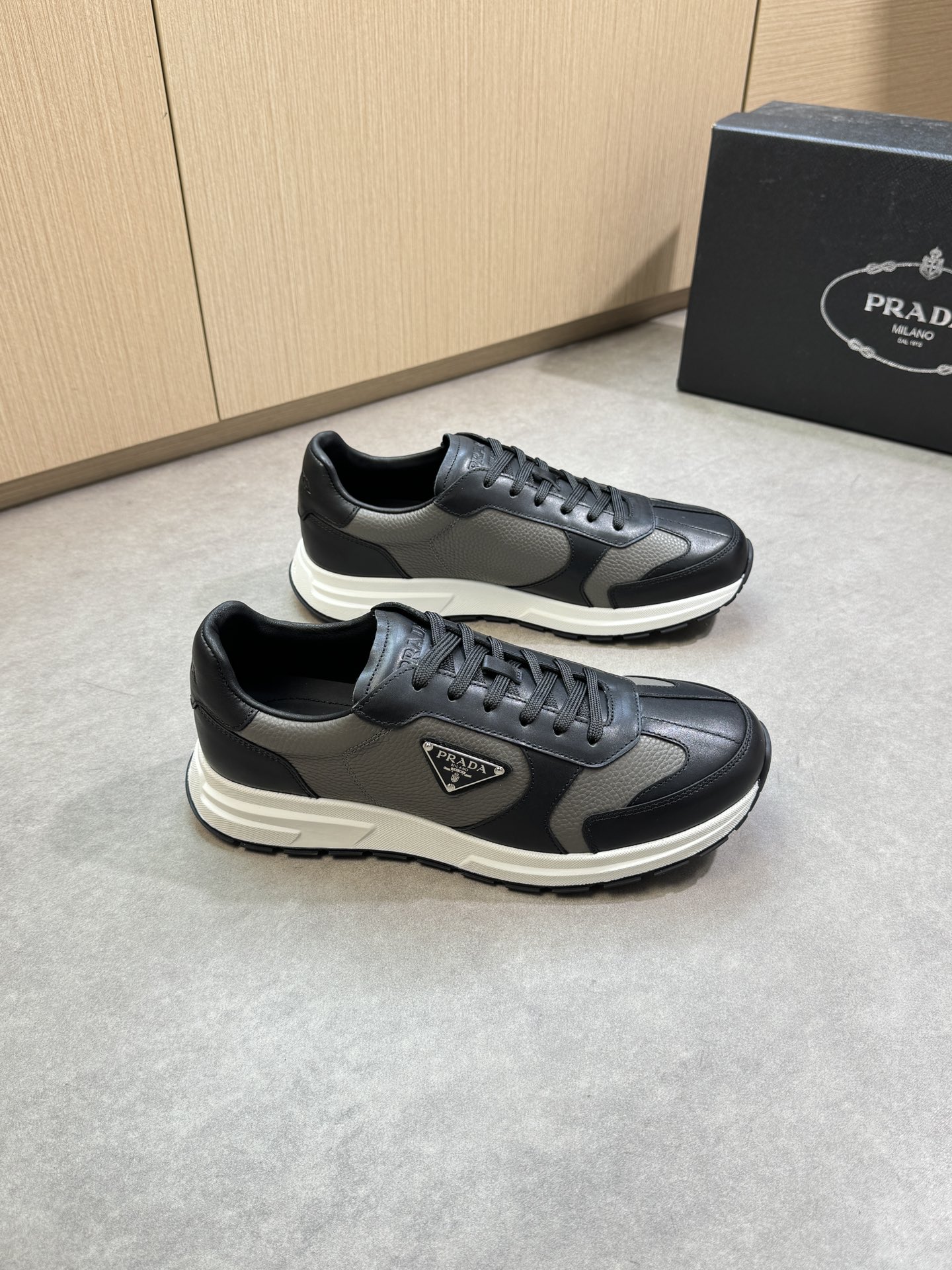 PRADA