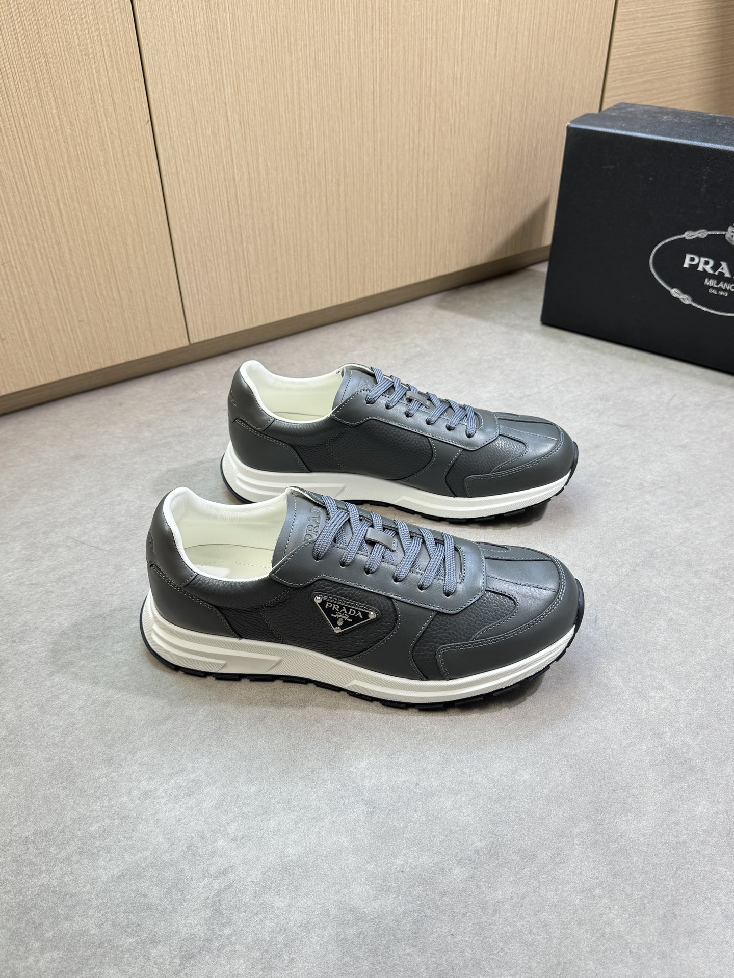 PRADA