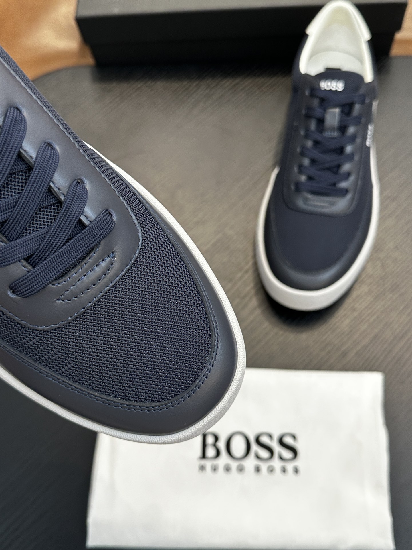 BOSS