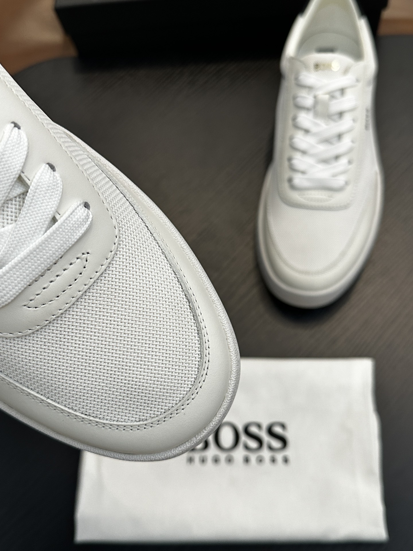 BOSS