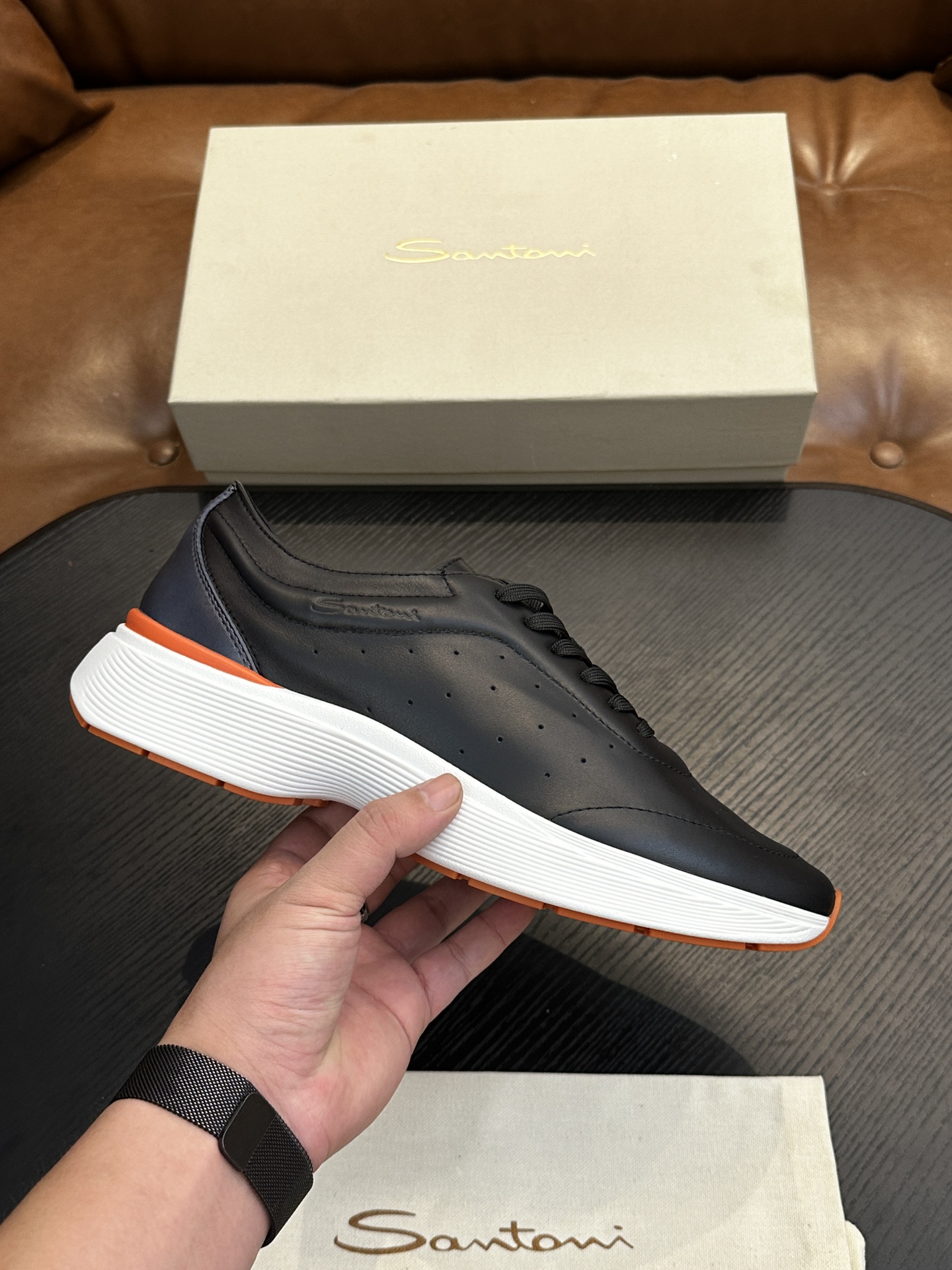 Santoni
