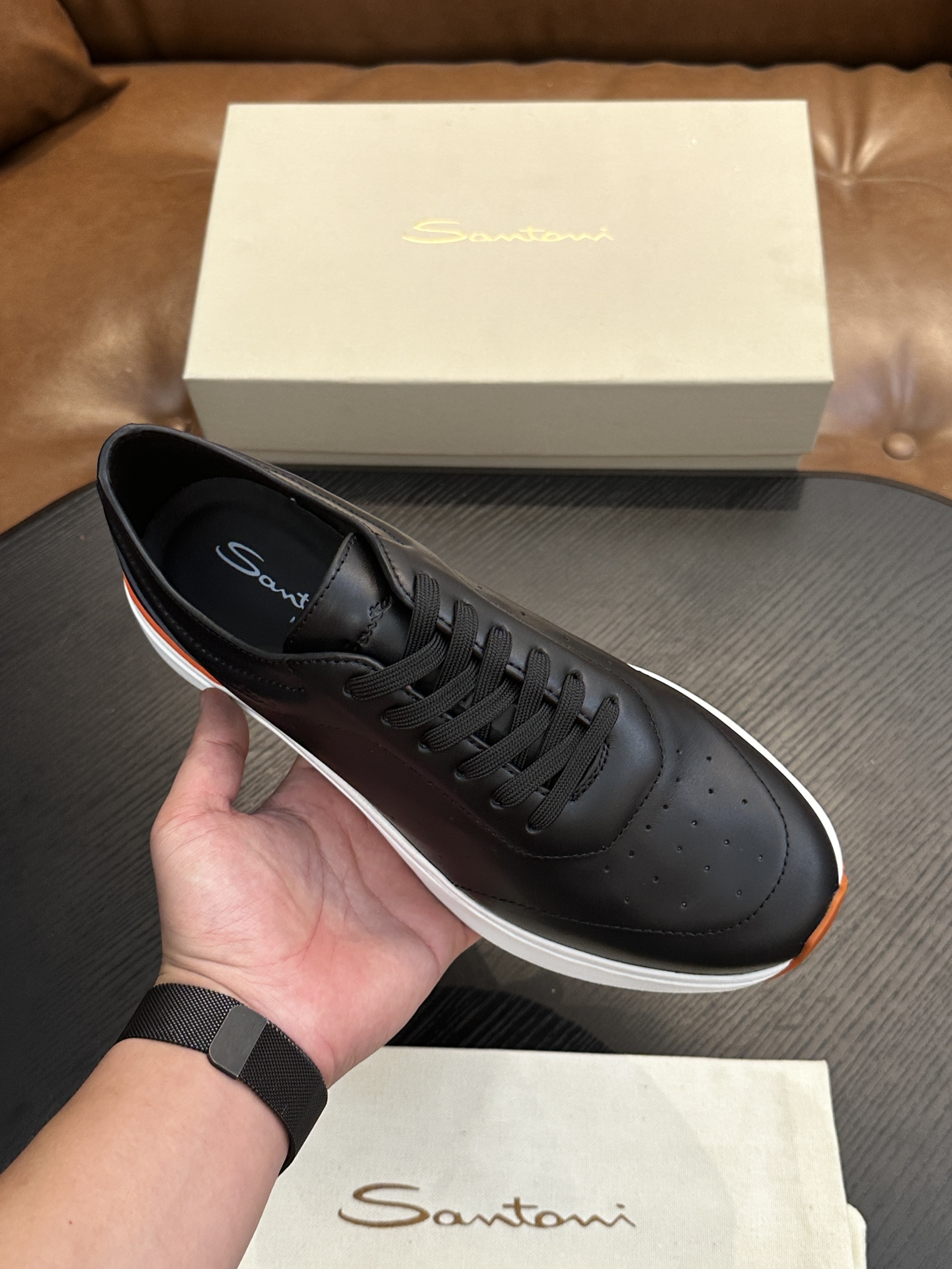 Santoni