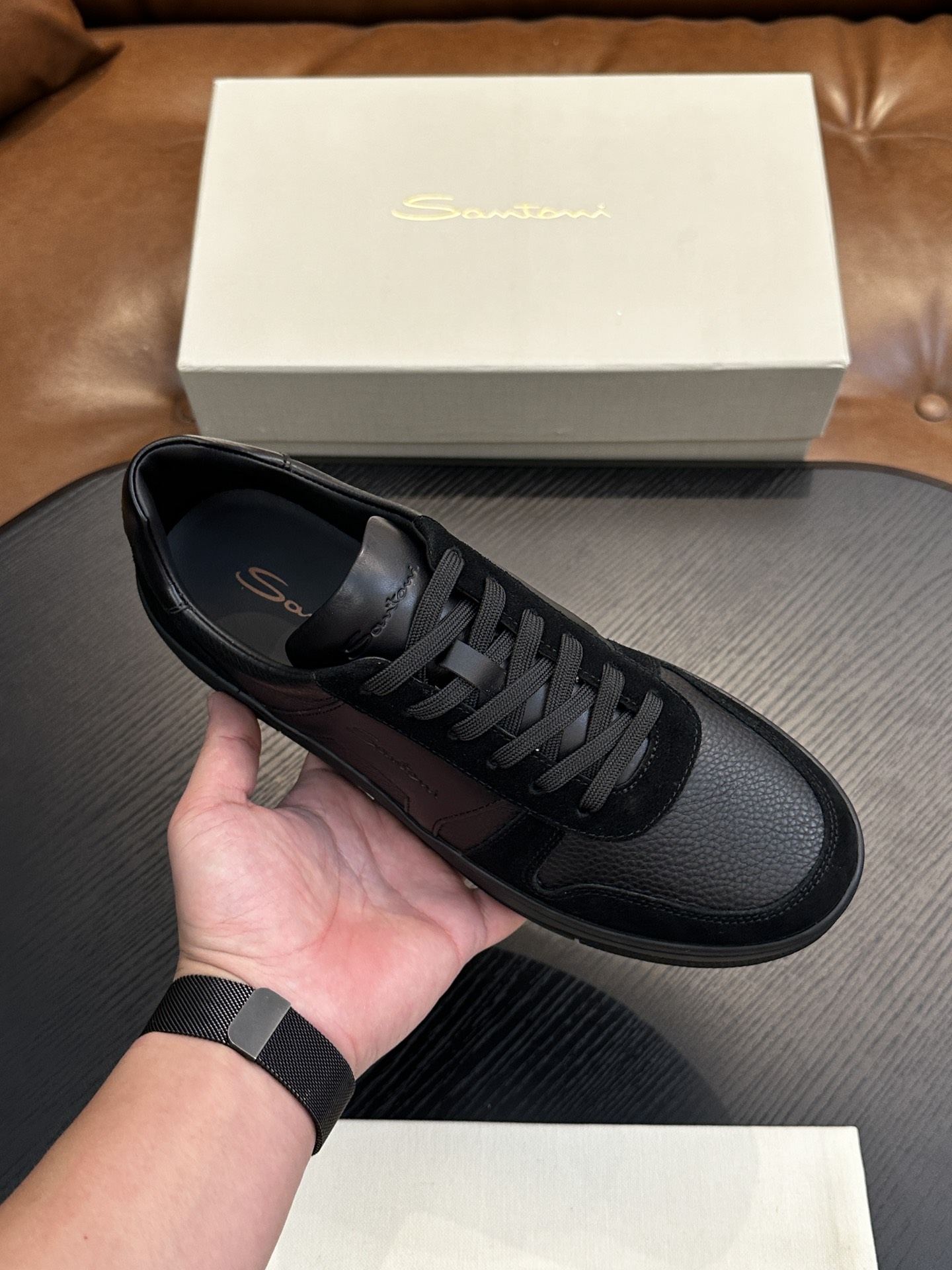 Santoni