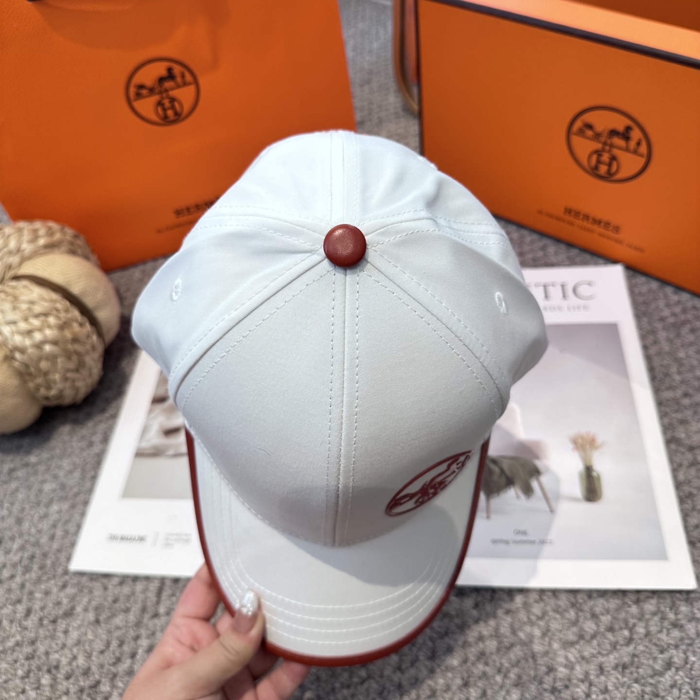 HERMES