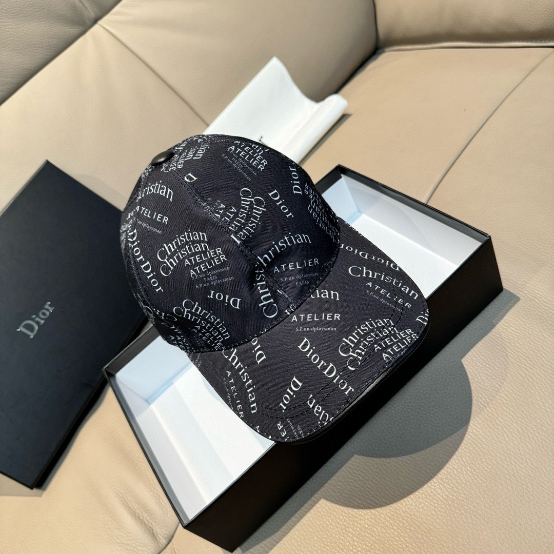 DIOR