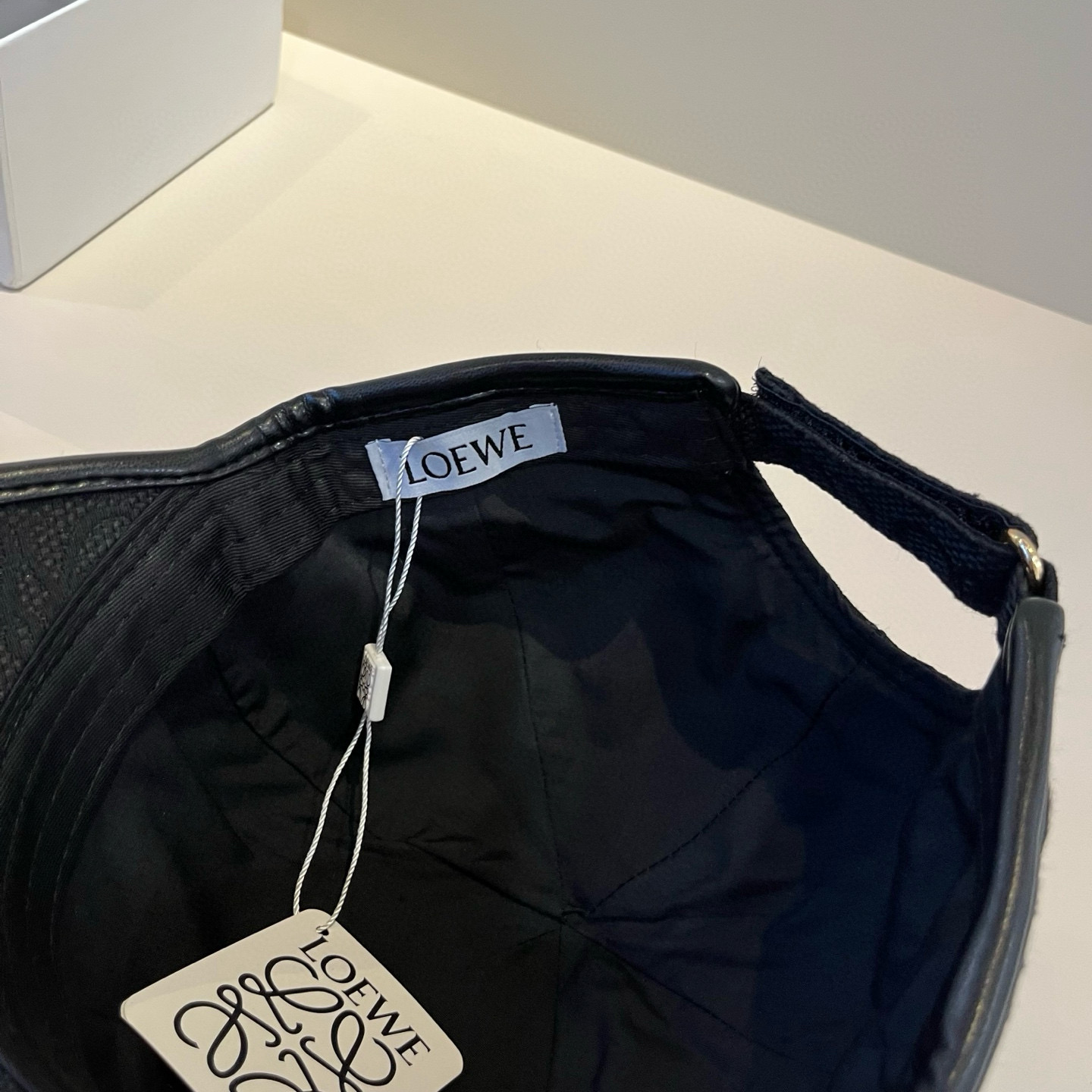 LOEWE