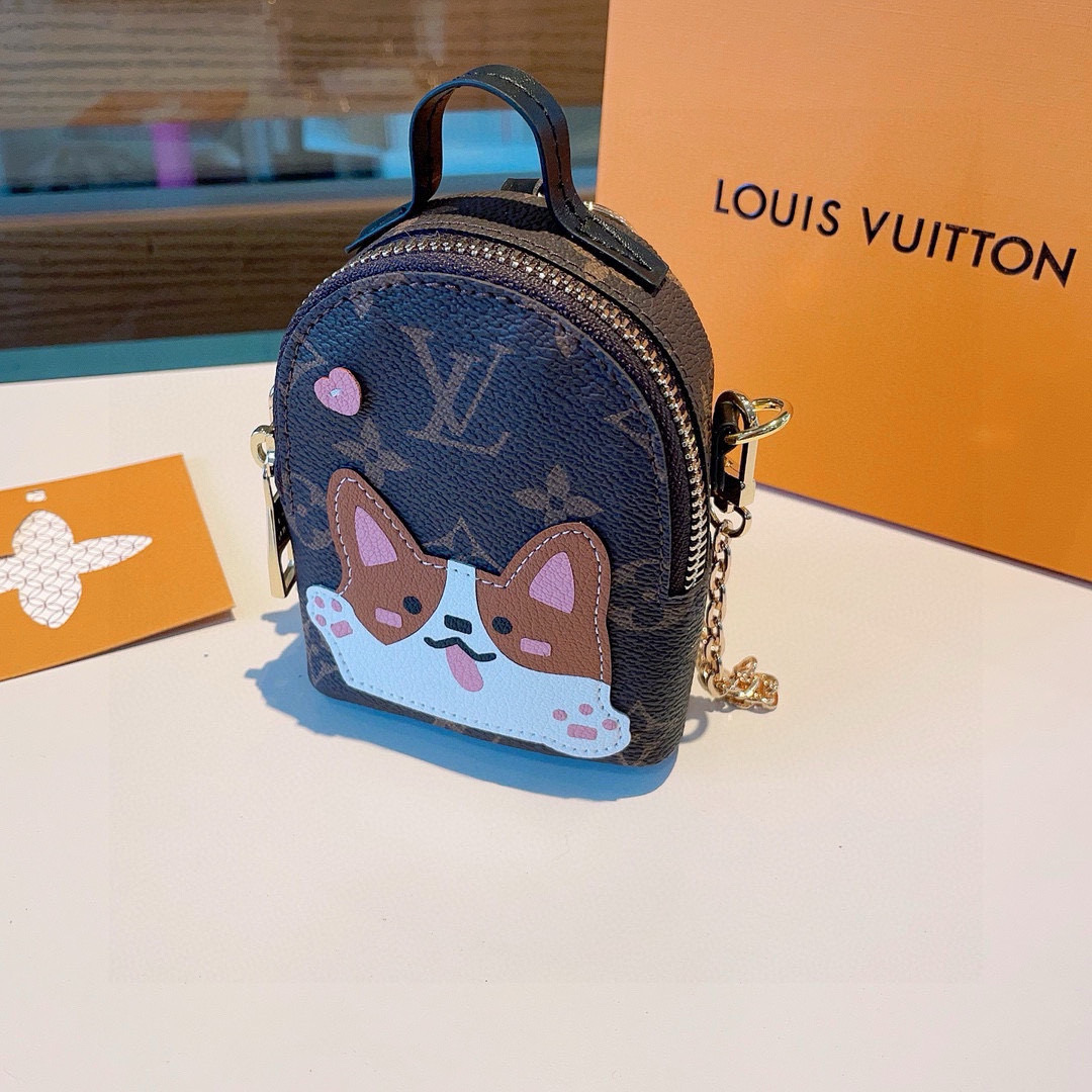 LOUIS VUITTON