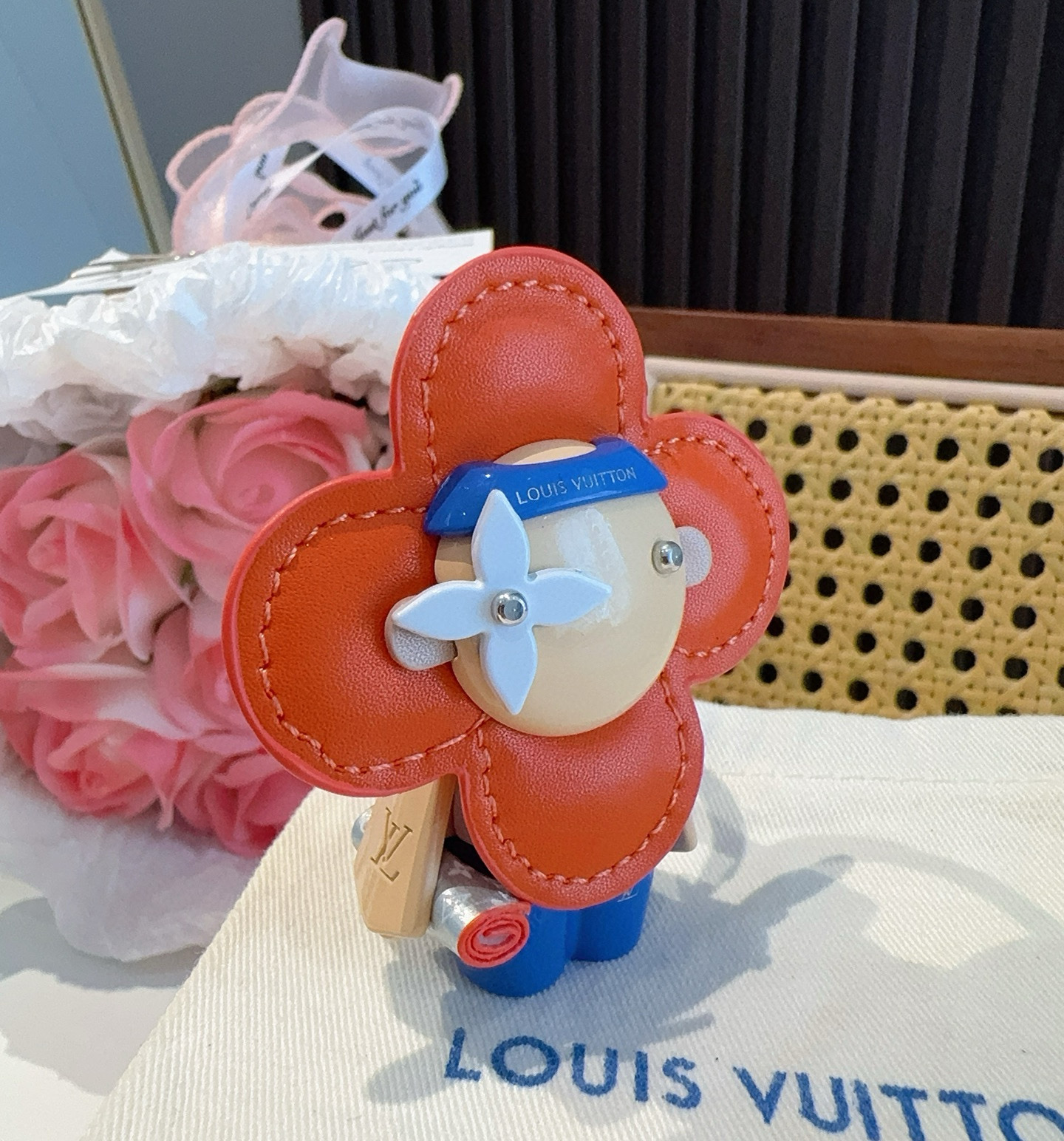 LOUIS VUITTON