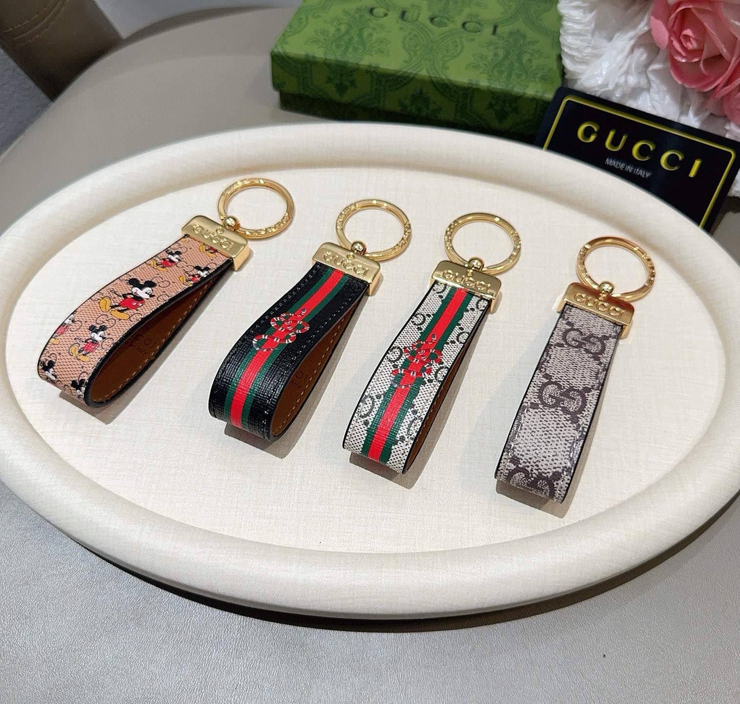 GUCCI