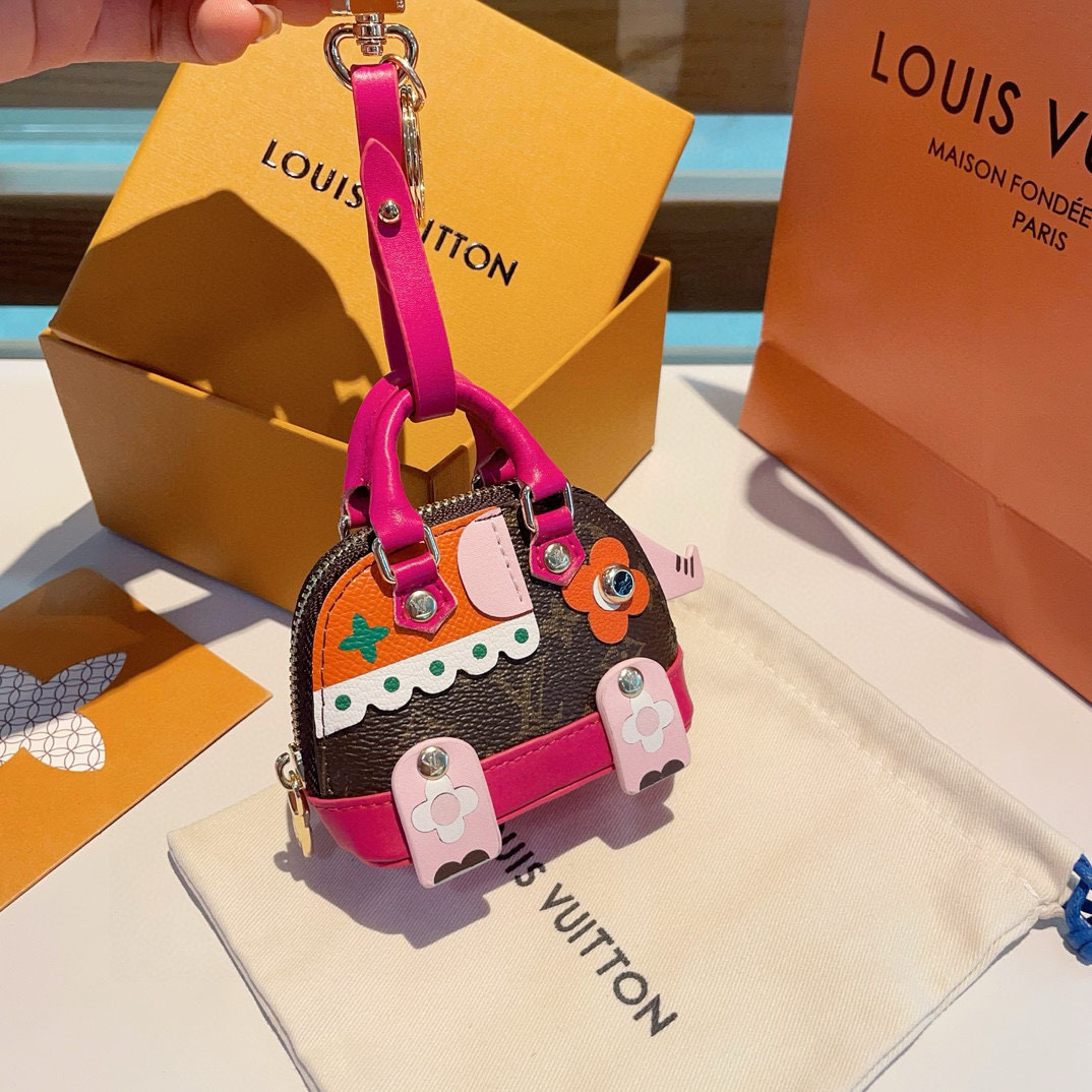 LOUIS VUITTON