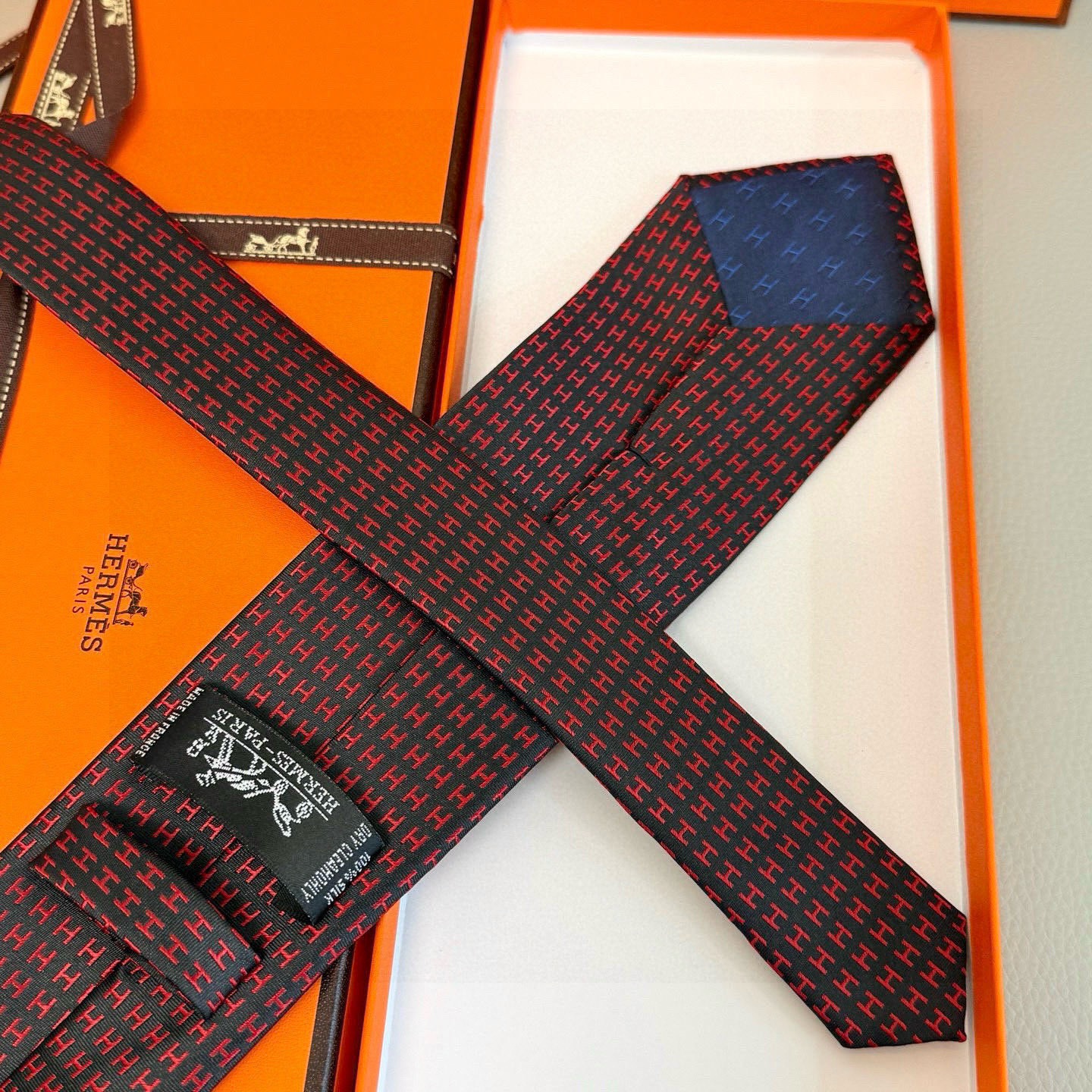 HERMES
