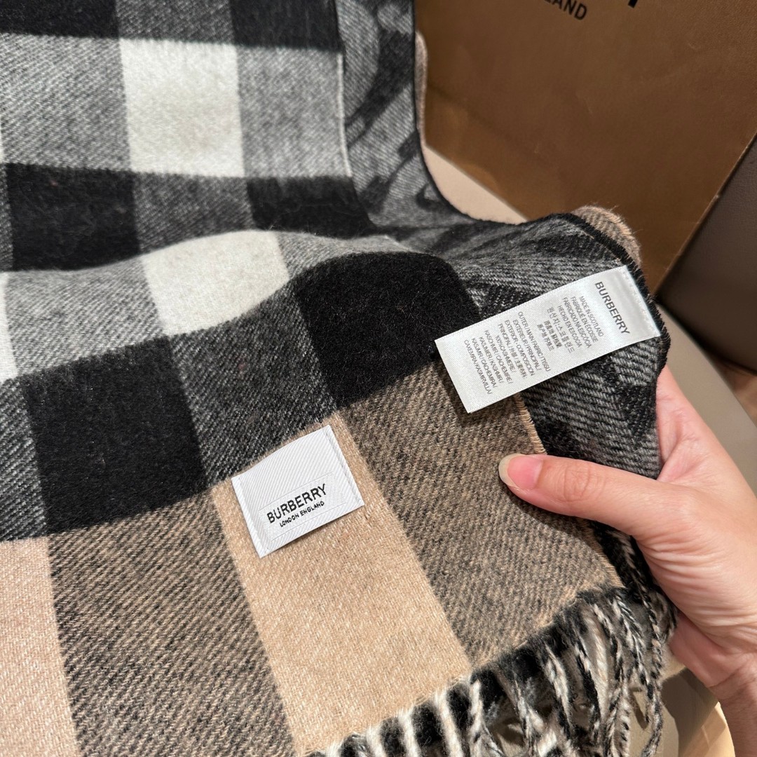 BURBERRY