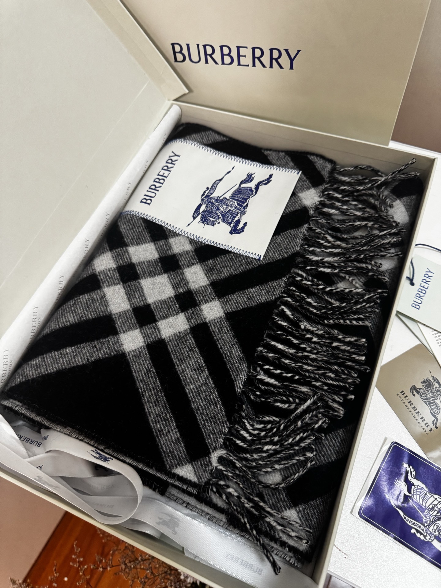 BURBERRY