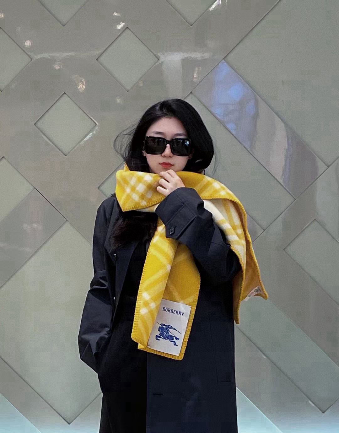 BURBERRY