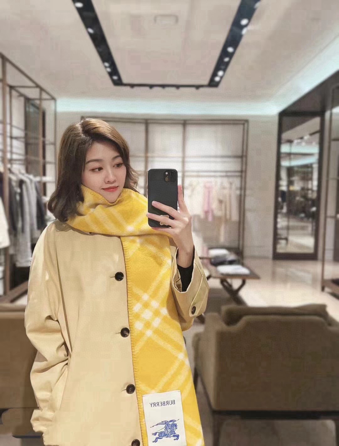 BURBERRY