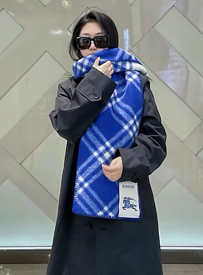BURBERRY