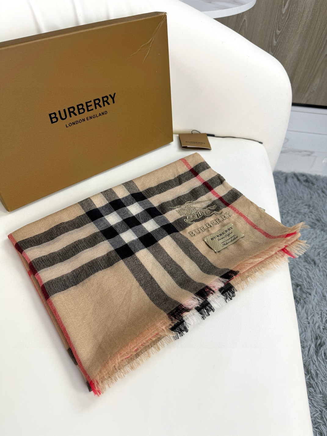 BURBERRY