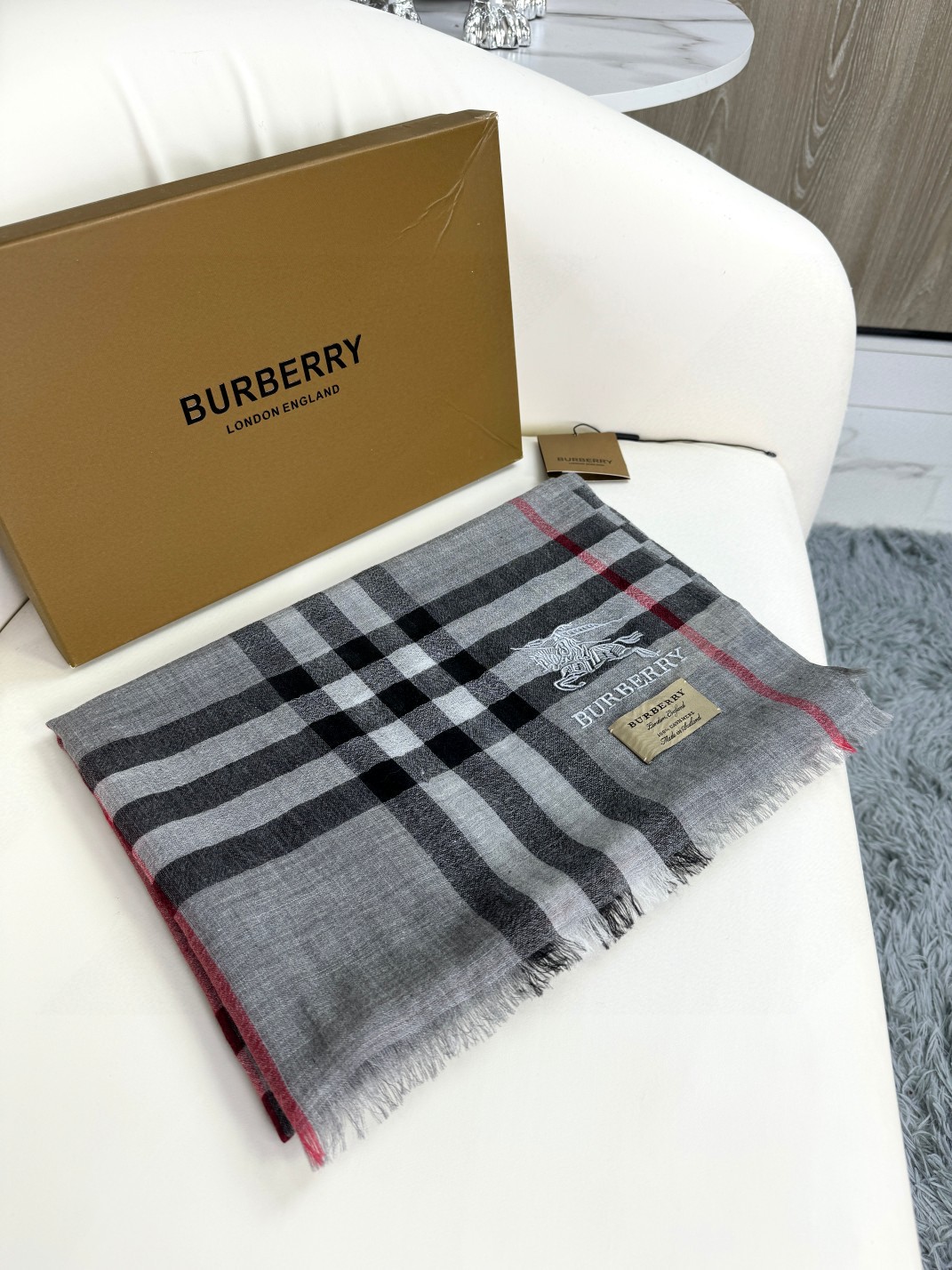 BURBERRY
