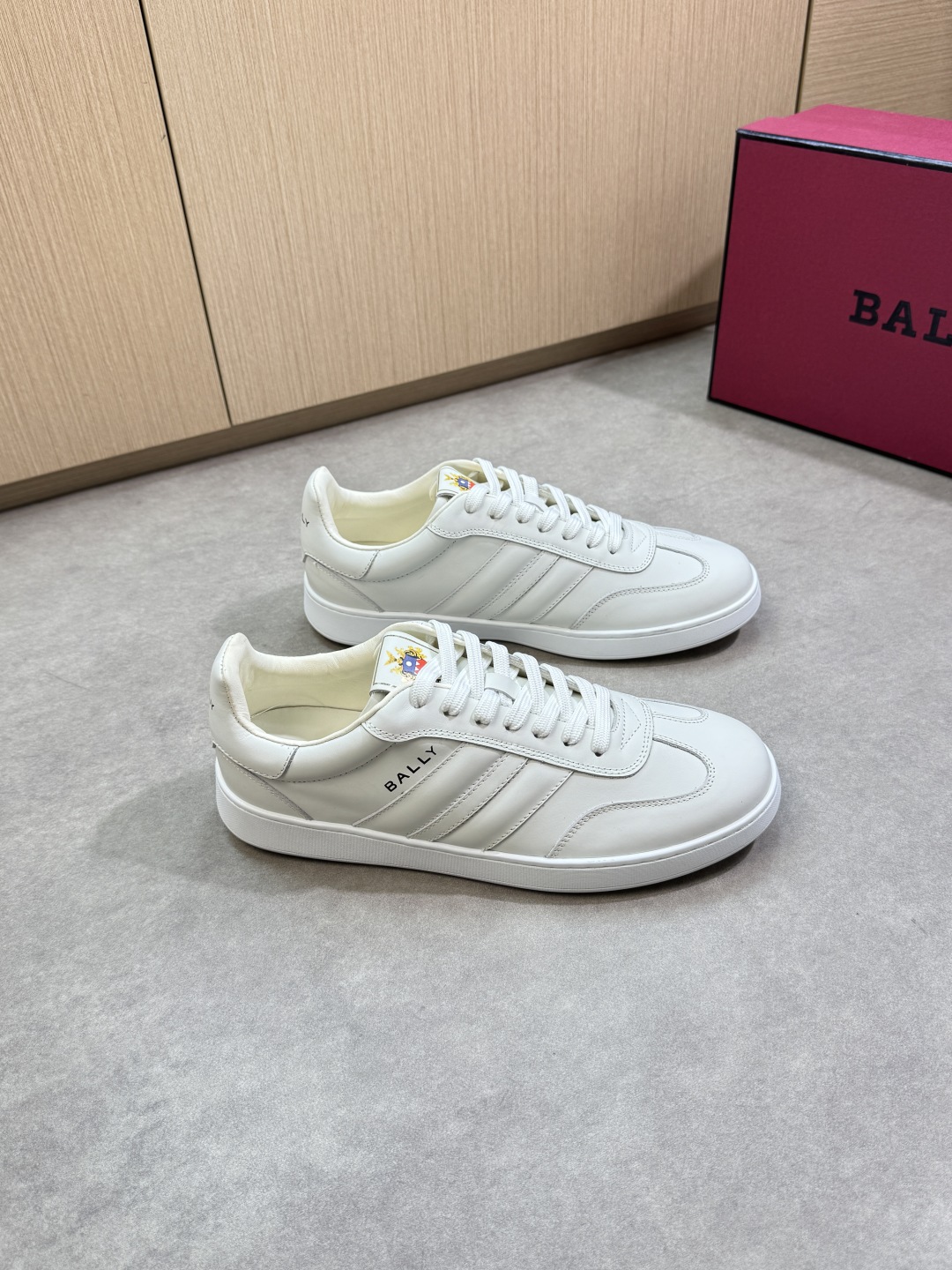 BALLY