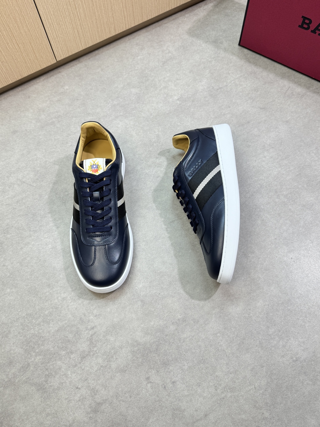 BALLY