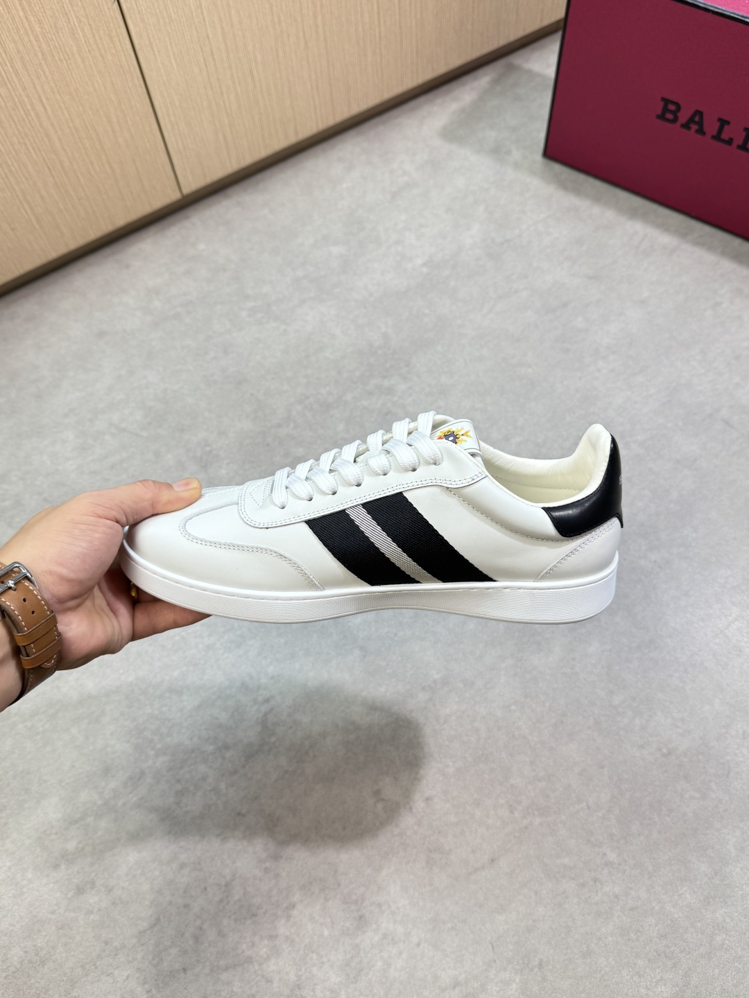 BALLY