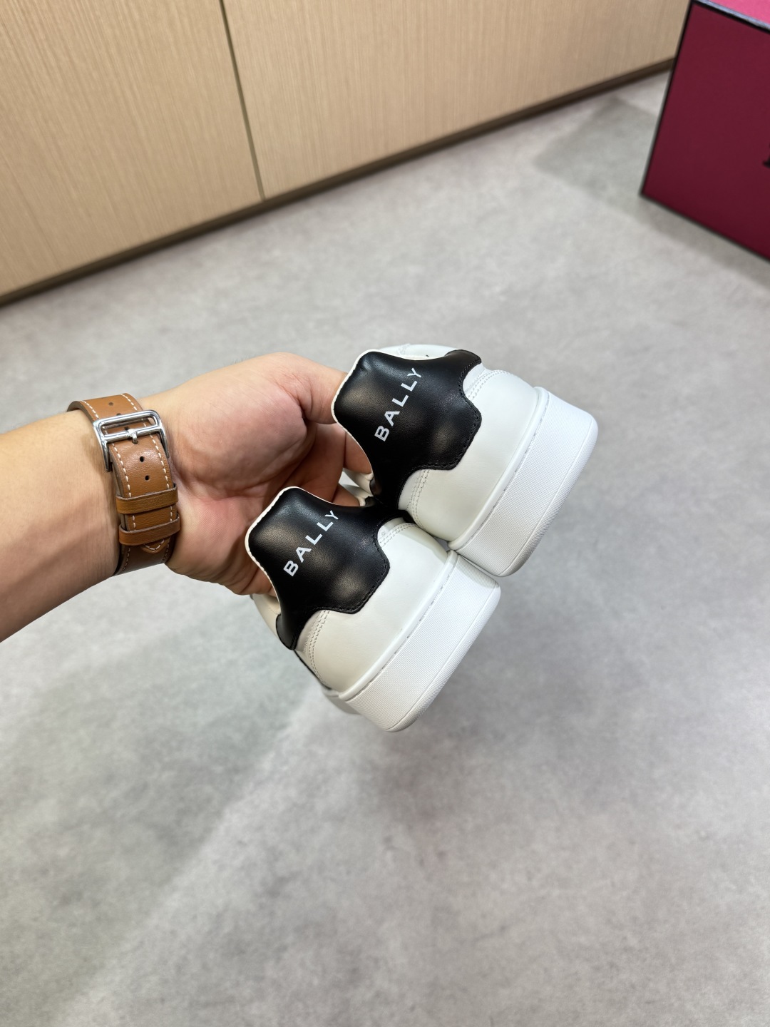 BALLY